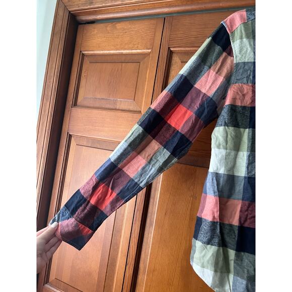 NWT Chubbies Men's the IPlaid Classic Fit Stretch Flannel Button Up Shirt Size L - Picture 5 of 14